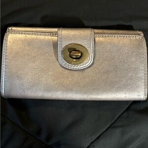 Coach Wallet Gold
